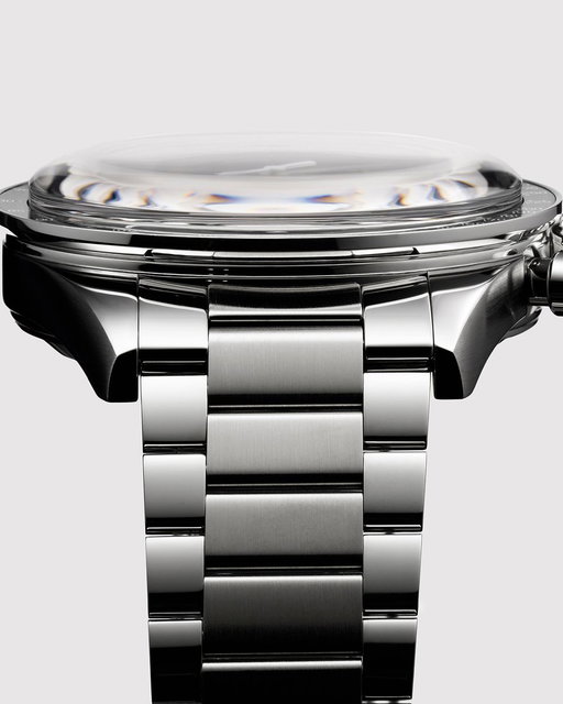 The Speedmaster First OMEGA in Space. A tribute to the OMEGA Speedmaster CK 2998 worn by Wally Schirra aboard Sigma 7 on October 3rd, 1962, the first OMEGA to travel into space. Speedmaster, iconic since 1957.

http://omegawatches.com/FirstOMEGAinSpace

#OMEGA
#Speedmaster 