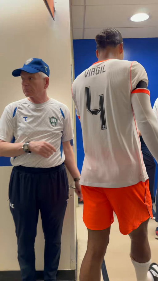 World Class. 🤝

@VirgilvDijk x @fabiocannavaro 

#NothingLikeOranje #NEDUZB #FIFAWorldCup 