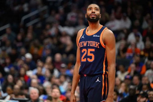 Mikal Bridges is now 0-2 in Game 3 of the NBA Finals 