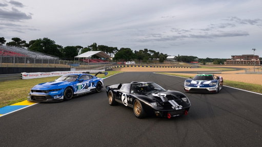 3 generations of chasing glory at Le Mans #FordRacing125 