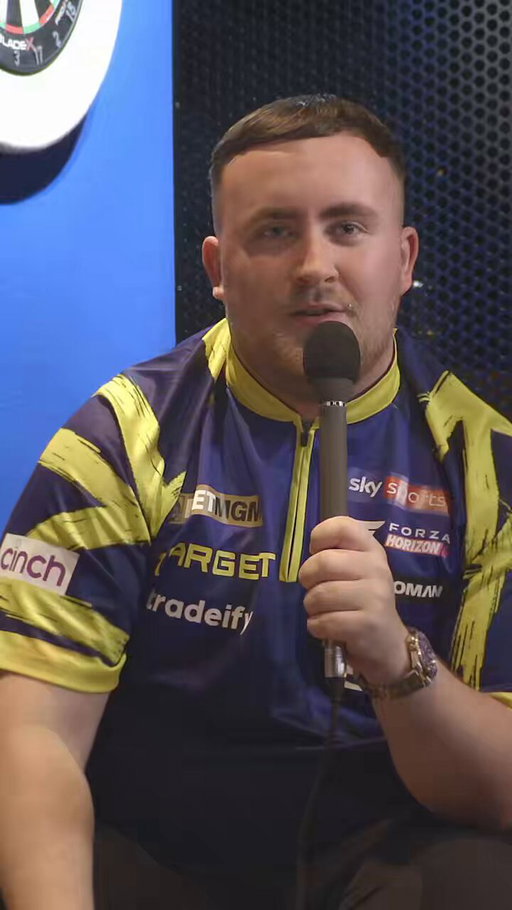 Luke Littler plays Football 501 @LukeTheNuke180 @OfficialPDC 