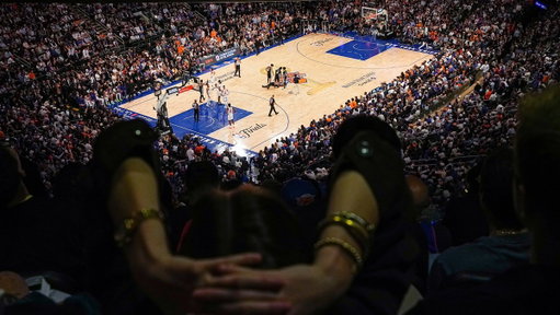 Pro sports are rapidly finalizing their conversion to a luxury experience. The average fan is completely priced out of the biggest moments...

🏀 NBA Finals Game 3: ~$7,700 avg ticket 

🏈 Super Bowl LX: ~$8,100 avg ticket 

🏒 Stanley Cup Game 1: ~$2,300 avg ticket 

⚽ World Cup Final: Face $10,990, resale listings reaching $2.3 million

The 2025 NBA Finals averaged roughly $1,000 per ticket. 1 year later, it's up 700%