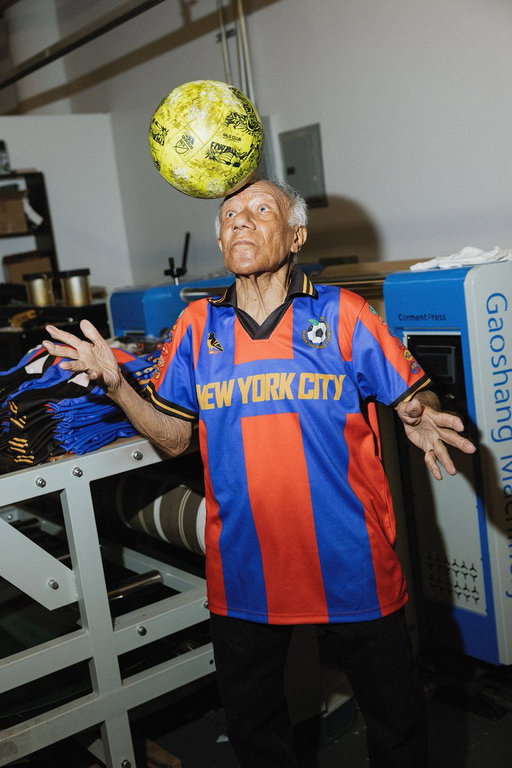 Exclusive: Mayor Zohran Mamdani is launching a limited run of affordable NYC-inspired World Cup jerseys, designed and crafted in partnership with Mazzi Sports, a family-owned apparel studio in Brooklyn. https://gq.visitlink.me/8zhBsh 