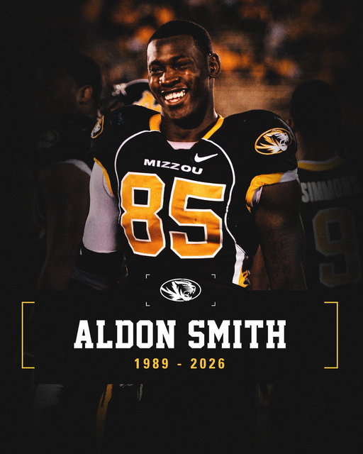 Mizzou Football is deeply saddened by the passing of Tiger Legend Aldon Smith. 🖤💛 