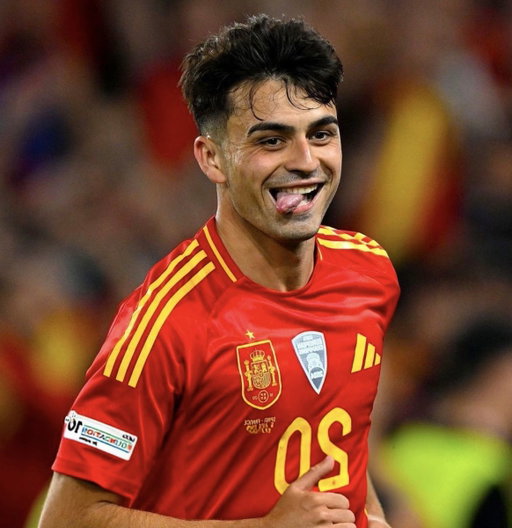 🚨BREAKING: Someone just put $1M on Spain to WIN their match vs Cape Verde today  

This pays out is $1,085,943.48 on Polymarket 
