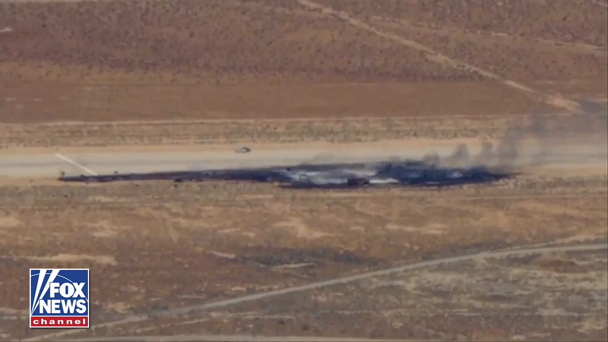 BREAKING: A U.S. Air Force B-52 bomber crashed shortly after takeoff at Edwards Air Force Base, triggering an emergency response.

Emergency crews rushed to the scene as thick black smoke billowed from the wreckage scattered across the desert airfield.

More details, including the condition of those on board, have not yet been released.
