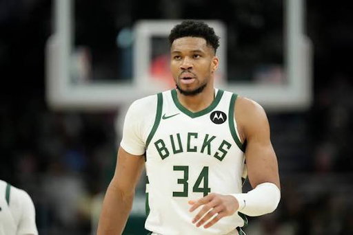 Knicks fans

What would we think of Giannis to Boston 🤔 