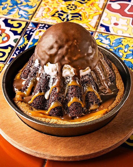 FREDDY - COME TRY THIS.  

it's a molten chocolate cake on top of a skillet cookie... true American innovation. 
