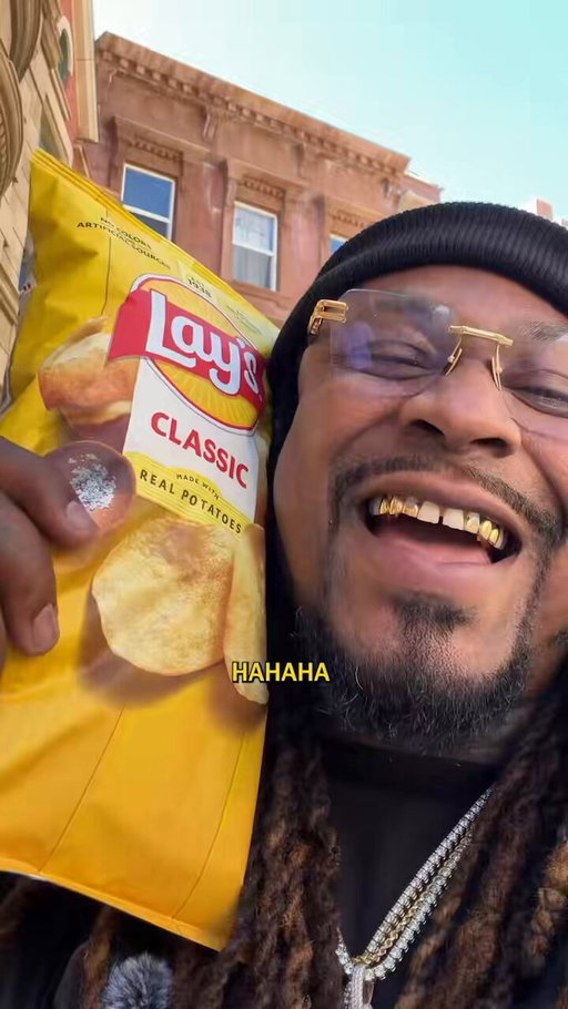 If you’re not watching the FIFA World Cup 2026™ with Lay’s, you’re not doing it right… LaysFWC26 🥔 @MoneyLynch 