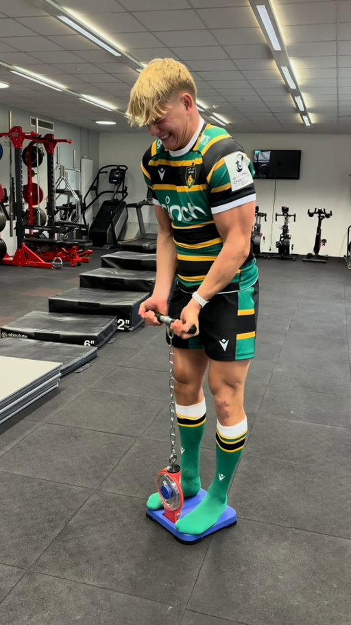 Heard it here first, Carley's stronger than Pollock 🤫 👀

PREM and URC finals ready 💪

#InvestecChampionsCup 