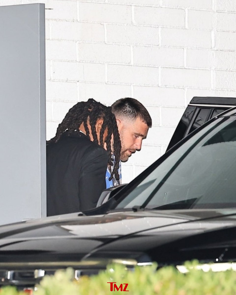 Travis Kelce enjoys night out with pals in L.A. ahead of wedding to Taylor Swift. 

📸: Backgrid 