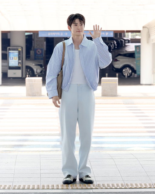 Prada Ambassador Jaehyun in a full Prada look in Incheon.

#PradaPeople #Prada #Jaehyun 