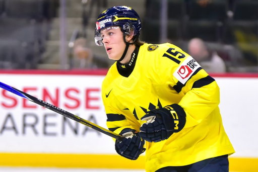 The NHL Draft is only ONE WEEK away! 👀

Odds movement to be the 2nd Overall Pick 📊

JUNE 15TH
Chase Reid -222
Ivar Stenberg +100

JUNE 18TH
Chase Reid -220 📉
Ivar Stenberg +100 🤷🏻‍♂️

TODAY
Ivar Stenberg -140 📈
Chase Reid +105 📉

@PuckPedia 