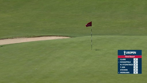 Oh that's VERY creative!

Angel Hidalgo 🇪🇸 grabs a fairway metal and plays a low runner onto the green from 260. 