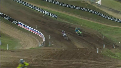 HAMMAKER DOWN HARD 🫣

#ProMotocross #SMX 