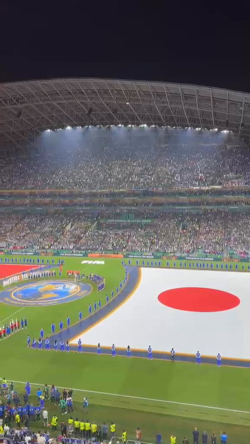 A historic moment for Japan - their national anthem at the 1,000th @FIFAWorldCup match 🇯🇵 