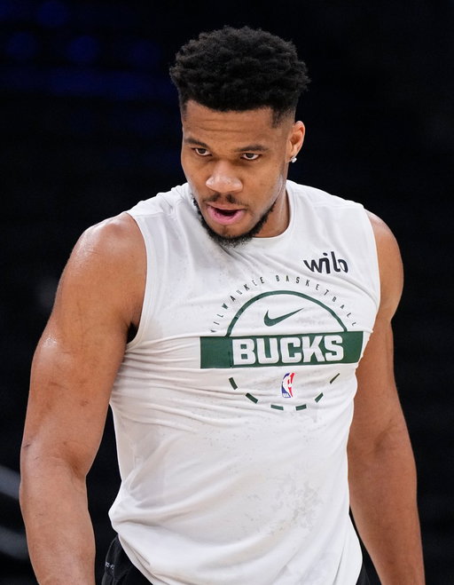 25-26 Season Stats:

Giannis Antetokouonmpo:                      Jaylen Brown:

31 Years Old                                                  29 Years Old
13 Seasons                                                    10 Seasons

27.6 PPG                                                          28.7 PPG
9.8 RPG                                                           6.9 RPG
5.4 APG                                                           5.1 APG
0.9 SPG                                                           1.0 SPG
0.7 BPG                                                           0.4 BPG
62.4 FG%                                                        47.7 FG%
