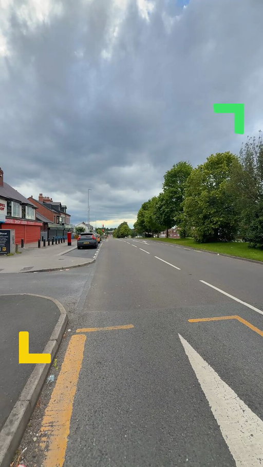 This viral Leeds takeaway is doing pizzas for just a FIVER… but under ONE condition! 👀

Altalia in Crossgates are offering a top deal to celebrate this summer’s World Cup tournament! 

1/2 