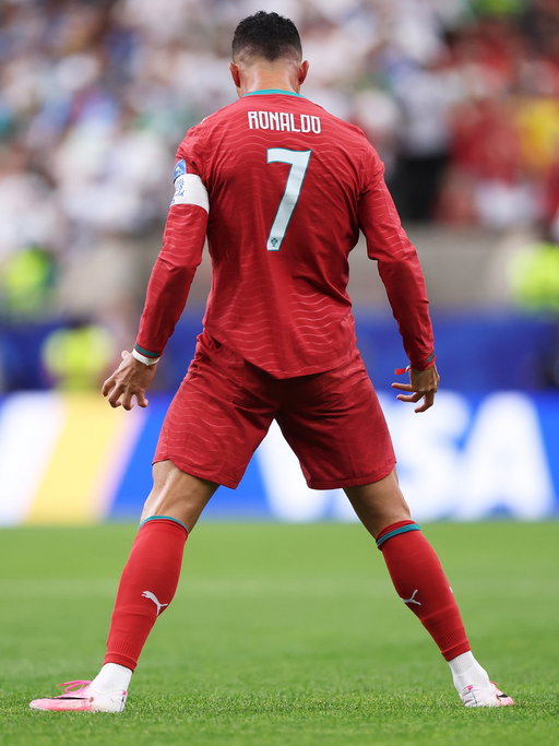 CR7.

#FIFAWorldCup 