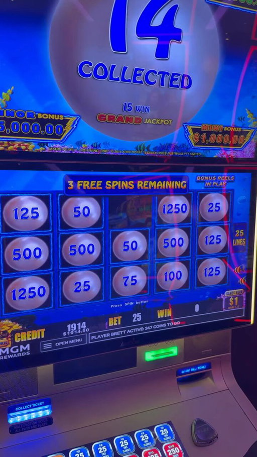 DID WE FINALLY DO IT AFTER ALL THESE YEARS?!?! #gambling #casino #money #comedy #slots 