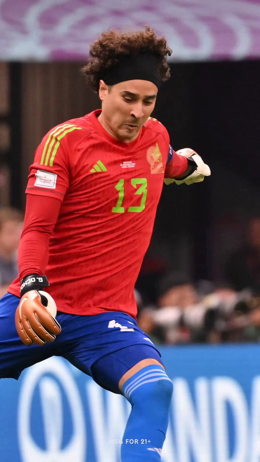 Today, a legend returns to the pitch.
Raising a beer to @yosoy8a and twenty years in the FIFA World Cup™. 