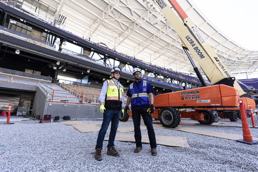 Our Wildcat coaches got an inside look at the progress of @NewRyanField 👀🏟️

Secure your seat for 2026 with a season ticket deposit!

🔗 http://newryanfield.com/ 