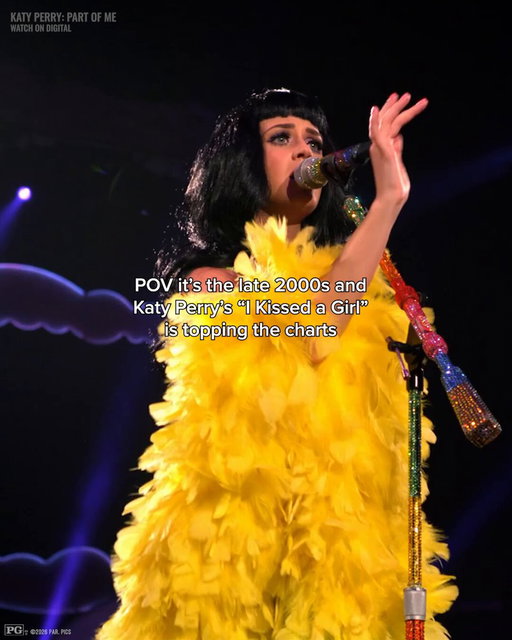 Burning through the setlist one hit at a time 🔥 One of our favs? #IKissedAGirl 💋 #KatyPerry

🎥: Katy Perry: Part of Me (2012) 