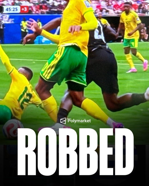 🚨 Should Canada have had a penalty? 🇨🇦 