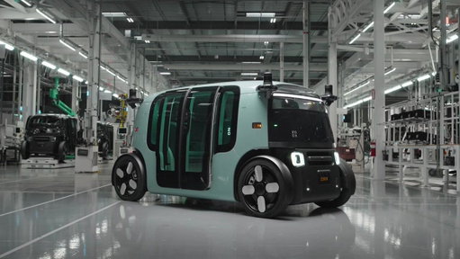 Introducing the next iteration of the @zoox robotaxi. ⬇️

After 500,000+ rides, the robotaxi has been improved through real rider feedback.

What's new: a more comfortable cabin, a brighter touchscreen and improved charging pad, a refreshed interior, and new exterior cues that make it even easier to distinguish the robotaxi’s front from its rear. The vehicle still has no steering wheel, no pedals, and drives in both directions. Now it's moving into large-scale production.