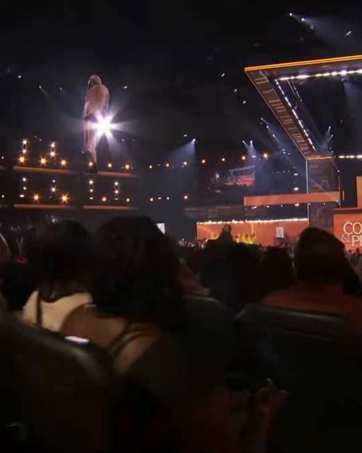 I SHUT DOWN THE BET AWARDS 😂🔥 