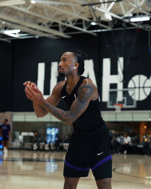 no stranger to the grind 😤

#TakeNote | @Darryn_P1 