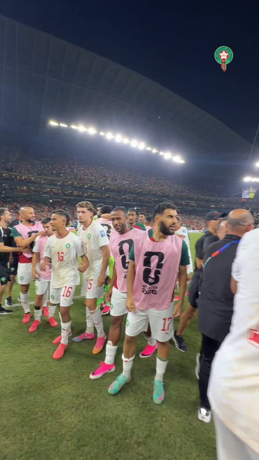 سجدة شكر من لاعبي منتخبنا الوطني بعد التأهل 🤲🇲🇦

A moment of gratitude after qualification. 

#DimaMaghrib #FIFAWorldCup 
