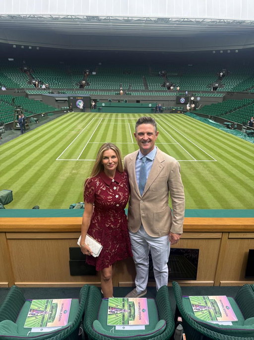 WIMBL🍓D🎾N 

One of my favourite days of the British sporting summer, thank you so much for looking after us @Wimbledon 🥂 🇬🇧 