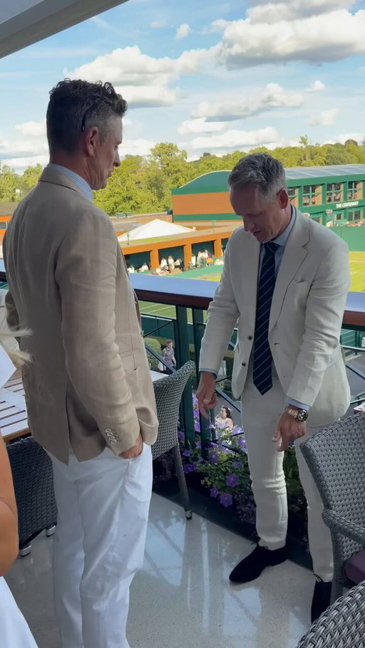 The grind never stops. Even at @Wimbledon 💪 