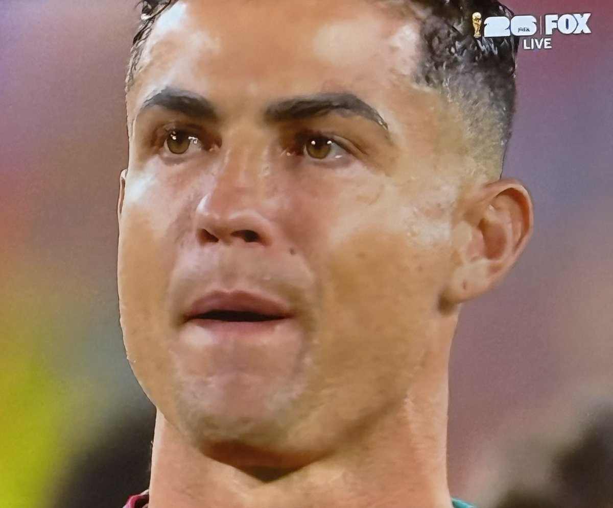 🚨Ronaldo wore the number 21 jersey at the end of the match to honor Diogo Jota 