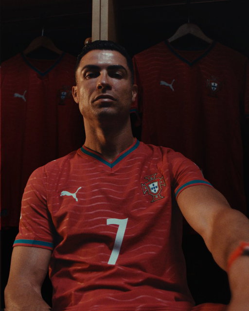 Goal nine hundred and seventy six and the Portuguese dream lives on. 

No one’s heart beats like his:
Penalty prep: 144 bpm
@cristiano goal: 157 bpm
Go-ahead goal: 134 bpm
Win secured: 141 bpm 