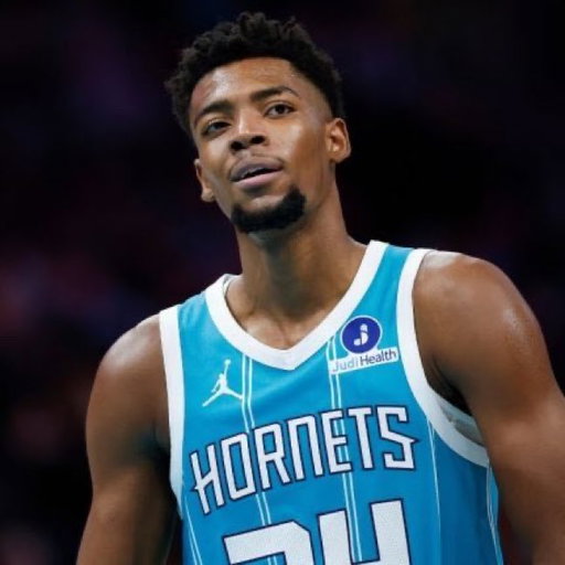 The Celtics trade offer to the Hornets for Jaylen Brown, per @BrettSiegelNBA

Celtics receive: 
Brandon Miller 
3+ 1st-round picks

Hornets receive:
Jaylen Brown 

The Hornets said no. 