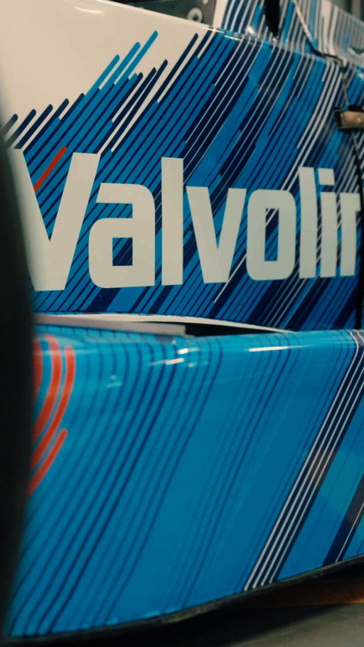 A future in motorsport doesn't start on the grid. It starts in the workshop. 

Together with @Valvoline, we're supporting Milton Keynes College students as they take those first steps as part of their Aspiring Mechanics Programme. 

These students will get a look behind the scenes at the #BritishGP with us this weekend.