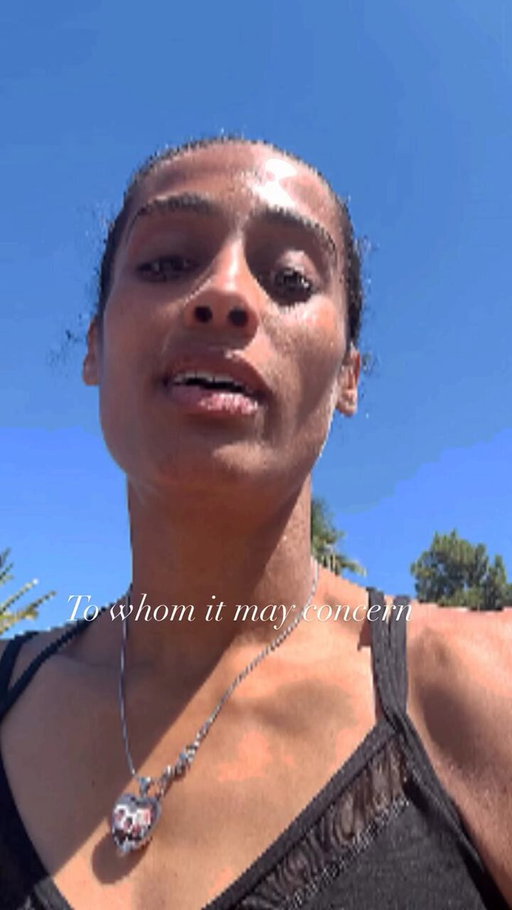 Skylar Diggins' latest Instagram stories:

“Now I'm coming off the bench?????? Cool.”

“And the crazy part about it all is that… I've been so quiet. I've been so good and quiet.”

