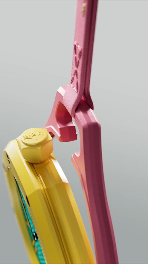 The Bioceramic Royal Pop Collection is designed to wear it your way. Pop it out, clip it in, switch up your styling, and make it entirely your own.​​

#RoyalPop​​

https://swat.ch/42w274j 