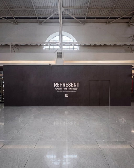 Represent Cape Town.  

Flagship coming soon… 