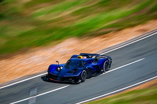 🔵 Adrian Newey
🔵 Isack Hadjar
🔵 Yuki Tsunoda
🔵 Alisha Palmowski

The driver line-up for the public debut of Red Bull's RB17 hypercar at the Goodwood Festival of Speed - including designer Newey, back with Red Bull! 