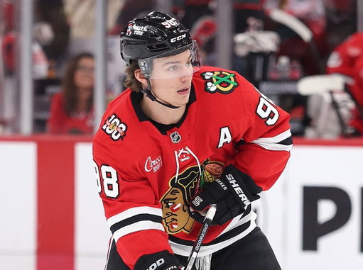 BREAKING: Connor Bedard will miss the next four months after undergoing surgery on his left shoulder.

He is projected to miss at least one month of the 2026-27 season. 