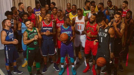 Just remembered the most random NBA picture of all time: 2017-18 Nike Statement Jersey reveal 