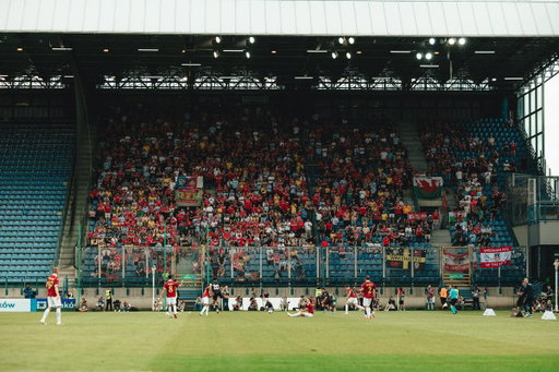 Fantastic support in Kraków. Diolch, Reds 👏

🔴⚪️ #WxmAFC 