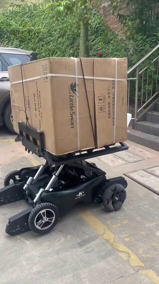 Self-Leveling Electric Stair Climber with 200kg Load Capacity
by @gigadgets_
 
#EmergingTech #Technology #Innovation 