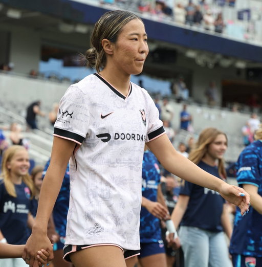 Jun Endo is under evaluation after sustaining an injury in the first half of tonight’s Angel City away match at San Diego Wave. The club will provide an update on her status when one becomes available 🖤 