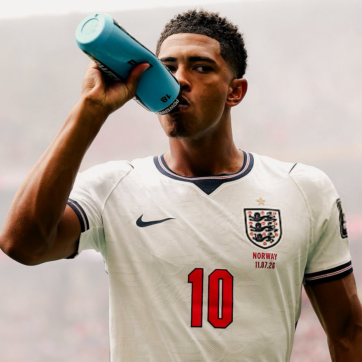 Updated Favorites to win the World Cup Golden Ball (MVP), via Kalshi:

43% — Kylian Mbappe
29% — Lionel Messi
18% — Jude Bellingham
5% — Harry Kane
3% — Lamine Yamal
3% — Michael Olise 