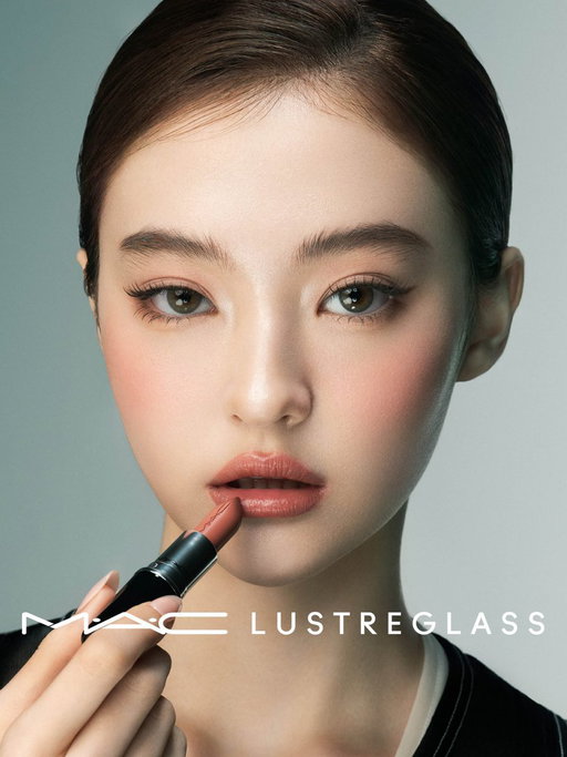 ELLA only wears MAC Lustreglass Sheer-Shine Lipstick in Thanks, It’s M·A·C!

ELLA from @meovv for
MAC Global Creative Director: Nicola Formichetti 
MAC Global VP Creative: Tiff Chang 
Photographer: Zhong Lin 
Social Video Director: Marco Lee 
Makeup Artist: Umji Hong 
Stylist: Shun Watanabe 
Hair Stylist: Dami Jo 
Nail Artist: Nahyun Kim 
Set Design: Yukyung Hwang 

Available now in select regions. Launching in US + Canada on 8.2.2026.
#MACLustreglass