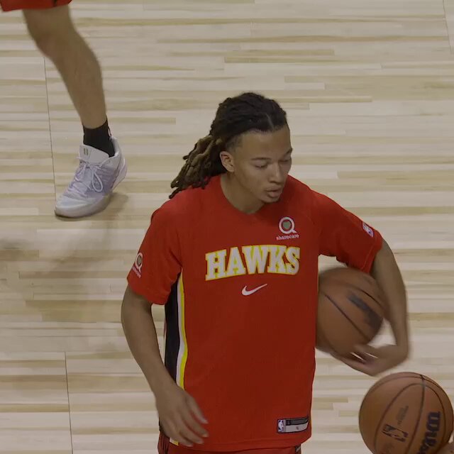 "Hey, everyone keep eyes on me. If they blitz me, be ready to flash."

#8 overall pick @K1ngFlemings was directing traffic all game long in ATL's W over BKN on Saturday 🗣️

The Hawks look to move to 3-0 in NBA Summer League action at 6:00pm/et on Prime! 